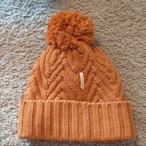 Indygena burnt orange knit pom pom hat